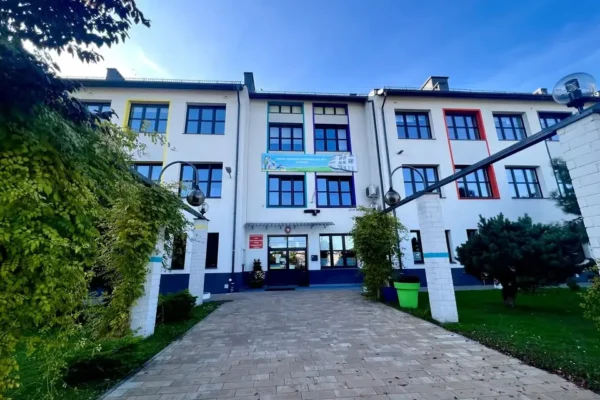 Dzień Szalonej Fryzury w szkole – 27 października 2026